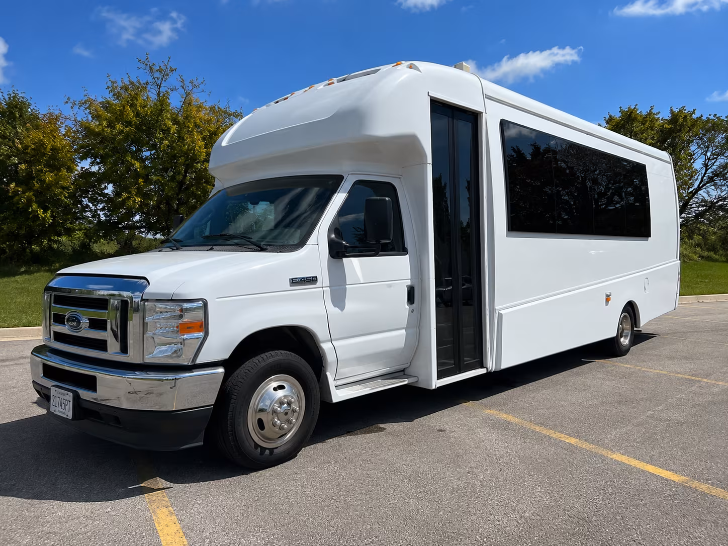 Elk Grove Winery Tour & Pub Crawl Transportation